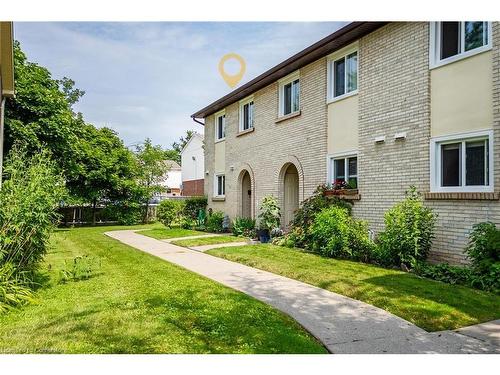 37-41 Nadia Place, Oakville, ON - Outdoor