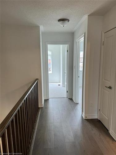 132 Sapphire Way, Thorold, ON - Indoor Photo Showing Other Room