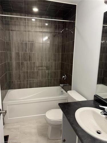 132 Sapphire Way, Thorold, ON - Indoor Photo Showing Bathroom