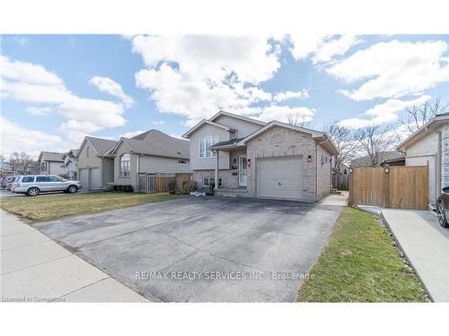 Upper-10 Sunrise Crescent, London, ON - Outdoor With Facade