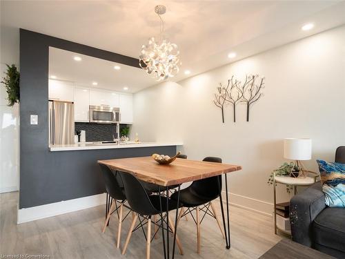 1601-3 Hickory Tree Road, Toronto, ON - Indoor Photo Showing Dining Room