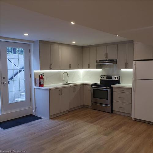 Basement-454 Westhaven Street, Waterloo, ON - Indoor Photo Showing Kitchen