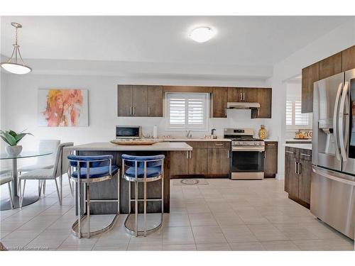 4307 Willick Road, Niagara Falls, ON - Indoor Photo Showing Kitchen With Stainless Steel Kitchen