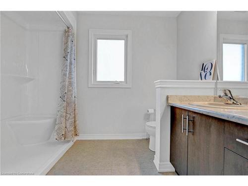 4307 Willick Road, Niagara Falls, ON - Indoor Photo Showing Bathroom