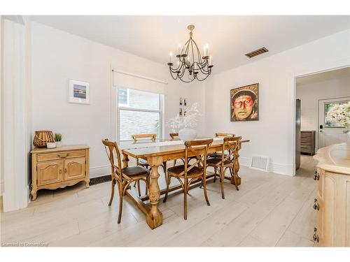 30 Rich Avenue, Cambridge, ON - Indoor Photo Showing Dining Room