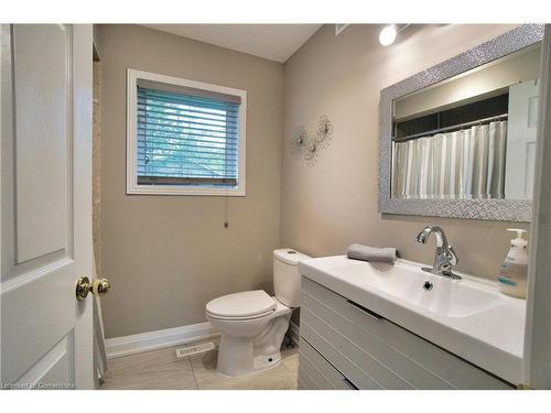 510 Alfred Street Street, Point Clark, ON - Indoor Photo Showing Bathroom