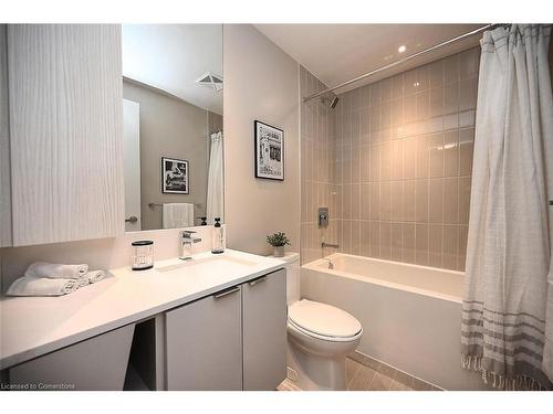 1103-3883 Quartz Road, Mississauga, ON - Indoor Photo Showing Bathroom