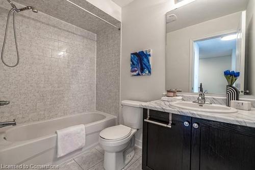 7 Snelgrove Crescent, Barrie, ON - Indoor Photo Showing Bathroom