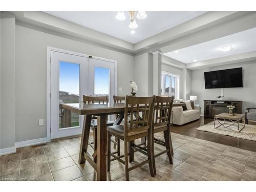 152 Cittadella Boulevard, Hamilton, ON - Indoor Photo Showing Dining Room