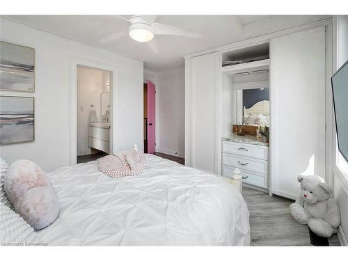 23 North Ridge Crescent, Georgetown, ON - Indoor Photo Showing Bedroom