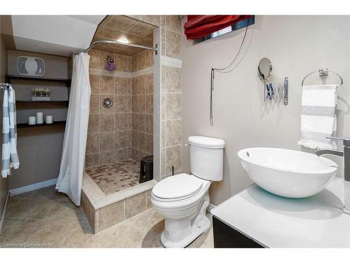 23 North Ridge Crescent, Georgetown, ON - Indoor Photo Showing Bathroom