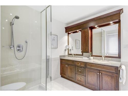 1296 Cermel Drive, Mississauga, ON - Indoor Photo Showing Bathroom