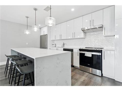 1814-15 Queen Street S, Hamilton, ON - Indoor Photo Showing Kitchen With Stainless Steel Kitchen With Upgraded Kitchen