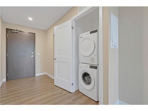 1814-15 Queen Street S, Hamilton, ON - Indoor Photo Showing Laundry Room