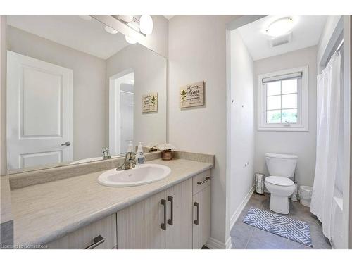 27 Overholt Drive, Thorold, ON - Indoor Photo Showing Bathroom