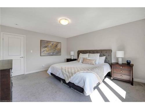 27 Overholt Drive, Thorold, ON - Indoor Photo Showing Bedroom