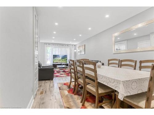 360 Kerswell Drive, Richmond Hill, ON - Indoor Photo Showing Dining Room