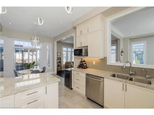 159 Morningside Drive, Georgetown, ON - Indoor Photo Showing Kitchen With Double Sink