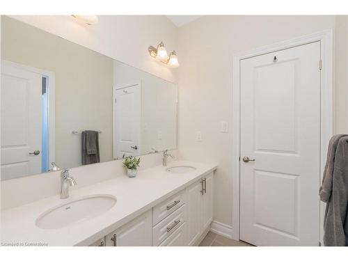 159 Morningside Drive, Georgetown, ON - Indoor Photo Showing Bathroom