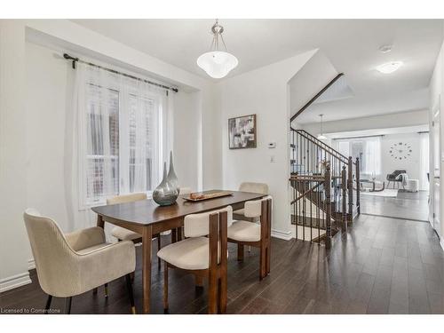 38 Minnock Street, Caledon, ON - Indoor Photo Showing Dining Room