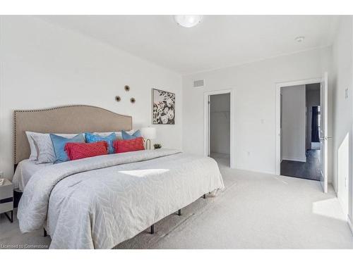 38 Minnock Street, Caledon, ON - Indoor Photo Showing Bedroom