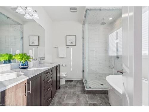 38 Minnock Street, Caledon, ON - Indoor Photo Showing Bathroom