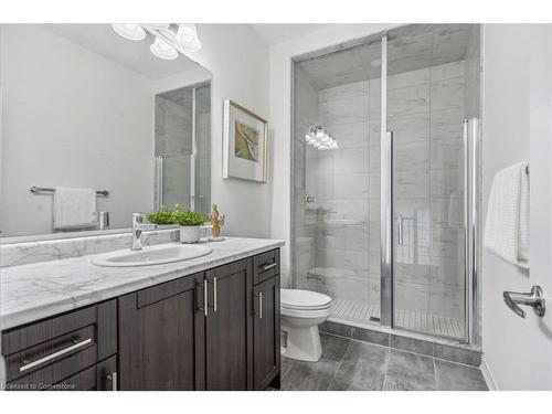 38 Minnock Street, Caledon, ON - Indoor Photo Showing Bathroom