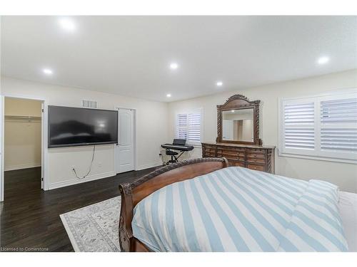 10 Lisson Crescent, Peel, ON - Indoor Photo Showing Bedroom