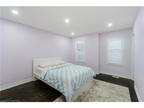 10 Lisson Crescent, Peel, ON - Indoor Photo Showing Bedroom