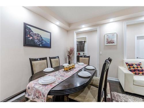 10 Lisson Crescent, Peel, ON - Indoor Photo Showing Dining Room