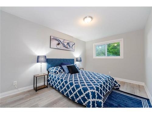 83 Grange Avenue, Welland, ON - Indoor Photo Showing Bedroom