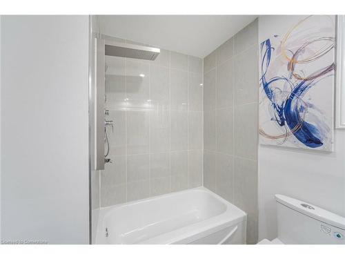 83 Grange Avenue, Welland, ON - Indoor Photo Showing Bathroom