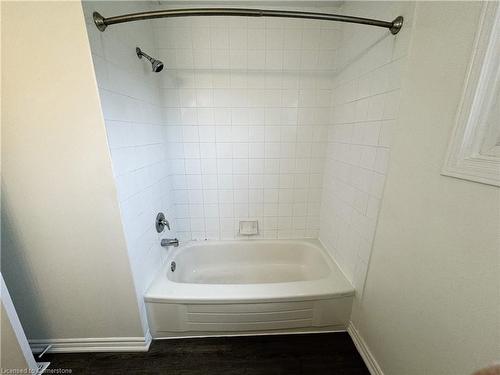 97 Herrell Avenue, Barrie, ON - Indoor Photo Showing Bathroom