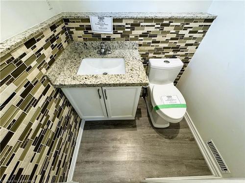 97 Herrell Avenue, Barrie, ON - Indoor Photo Showing Bathroom