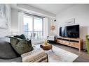 2307-130 River Street, Toronto, ON  - Indoor Photo Showing Living Room 