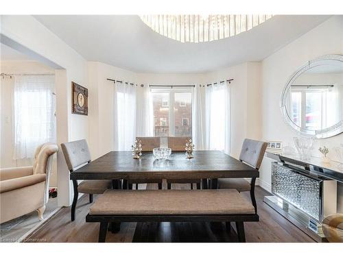 314 Duncan Lane, Milton, ON - Indoor Photo Showing Dining Room