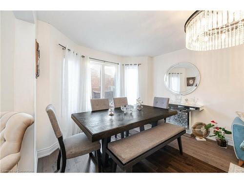 314 Duncan Lane, Milton, ON - Indoor Photo Showing Dining Room