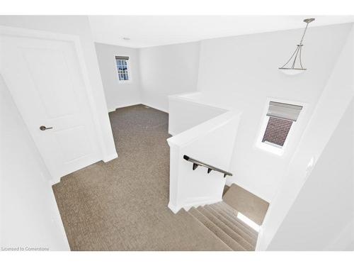 185 Bur Oak Drive, Thorold, ON - Indoor Photo Showing Other Room