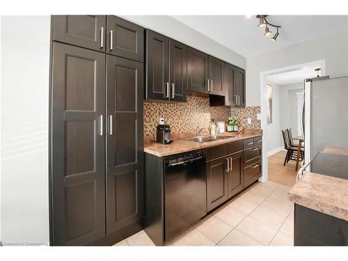 12-2915 Headon Forest Drive, Burlington, ON - Indoor Photo Showing Kitchen With Double Sink