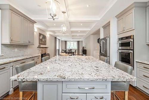 7840 Patterson Side Road, Caledon, ON - Indoor Photo Showing Kitchen With Upgraded Kitchen