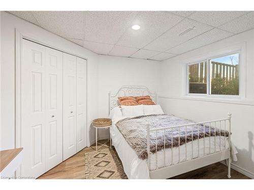 617 Front Street, Quinte West, ON - Indoor Photo Showing Bedroom