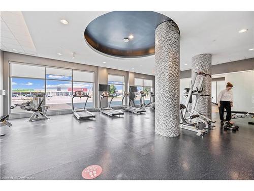 708-55 Speers Road, Oakville, ON - Indoor Photo Showing Gym Room