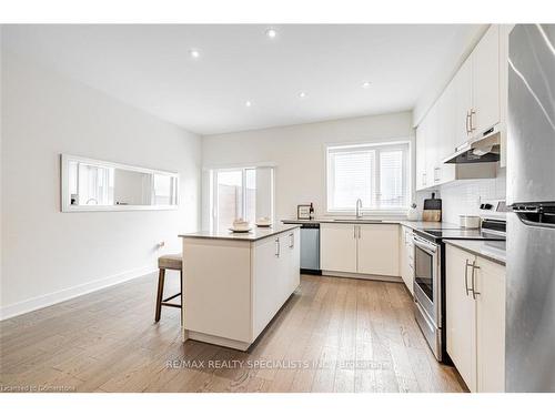 121 William Duncan Road, Toronto, ON - Indoor Photo Showing Kitchen