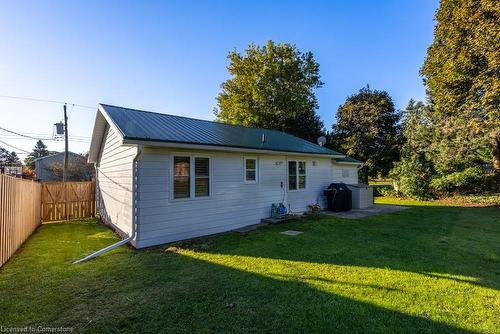 30 Orangeville Street, Hillsburgh, ON - Outdoor