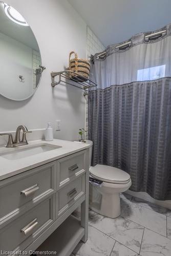 30 Orangeville Street, Hillsburgh, ON - Indoor Photo Showing Bathroom