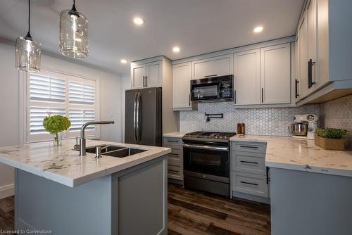 30 Orangeville Street, Hillsburgh, ON - Indoor Photo Showing Kitchen With Stainless Steel Kitchen With Double Sink With Upgraded Kitchen