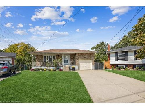 40 Forest Hill Crescent, Hamilton, ON - Outdoor With Deck Patio Veranda With Facade