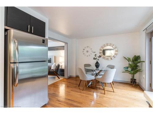 19 Union Street, Georgetown, ON - Indoor Photo Showing Dining Room