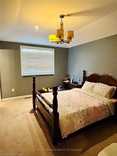 167 Sims Estate Drive, Kitchener, ON - Indoor Photo Showing Bedroom