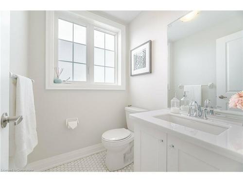 430 Wheat Boom Drive, Oakville, ON - Indoor Photo Showing Bathroom